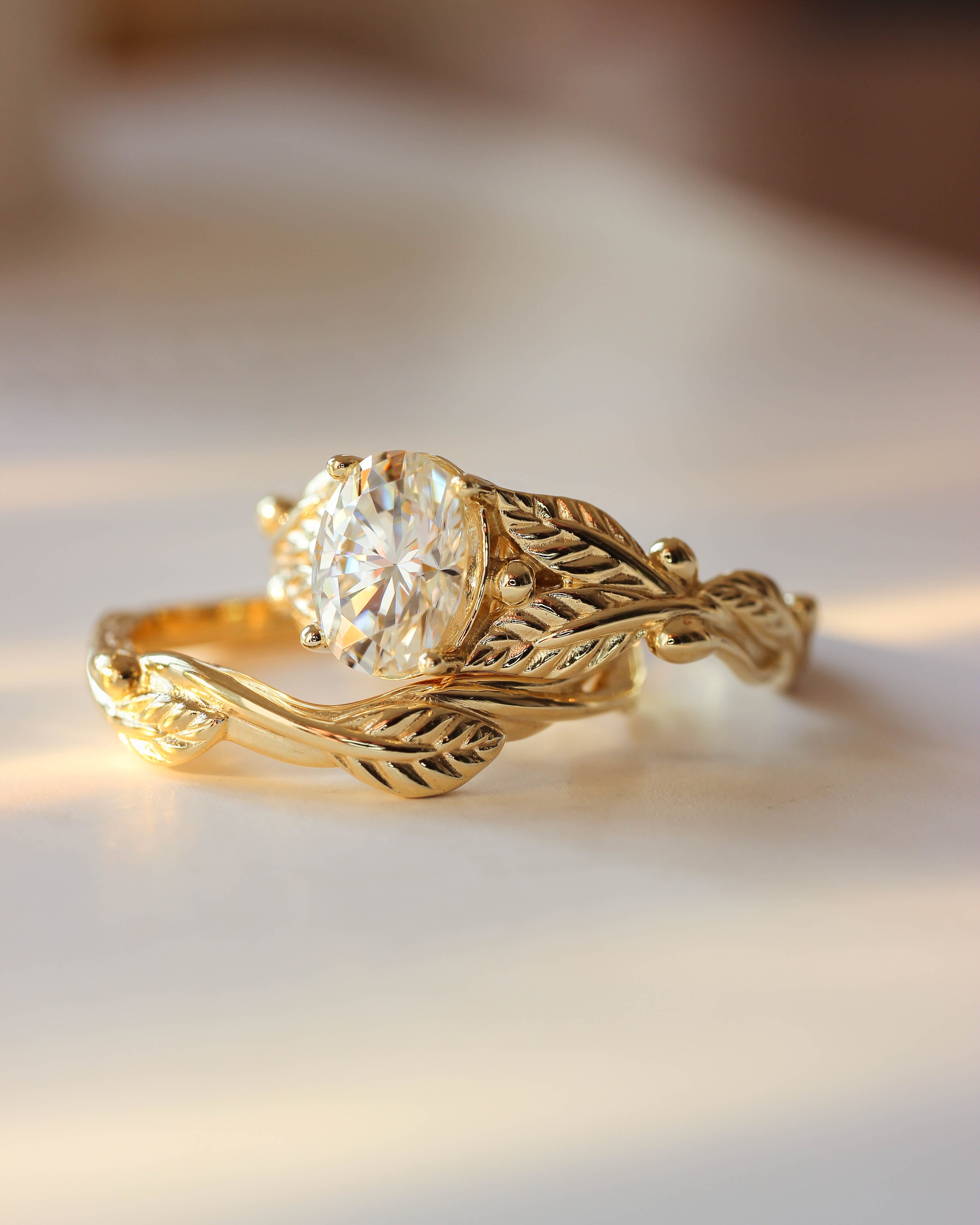 Lab grown diamond bridal ring set, nature inspired engagement and wedding rings / Cornus - Eden Garden Jewelry™