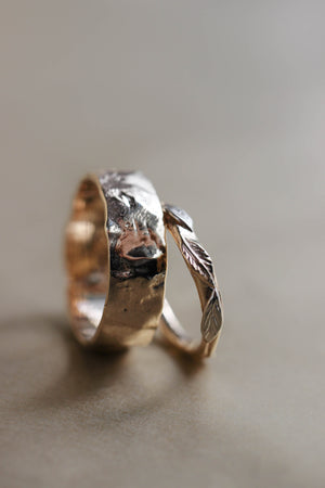 Rustic wedding bands set, gold nature rings for man and woman - Eden Garden Jewelry™