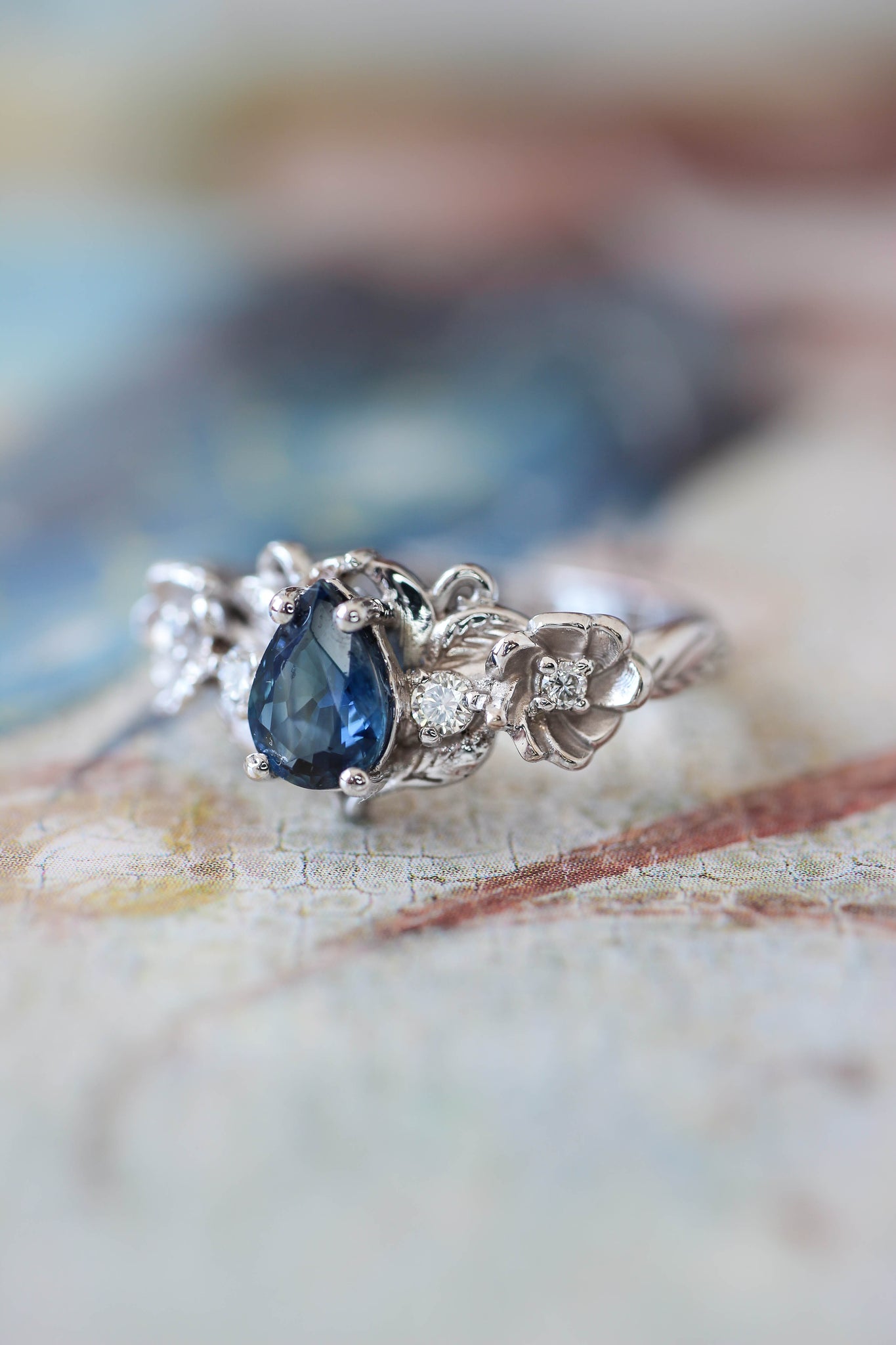 Sapphire and diamonds ring, flower engagement ring / Adelina - Eden Garden Jewelry™