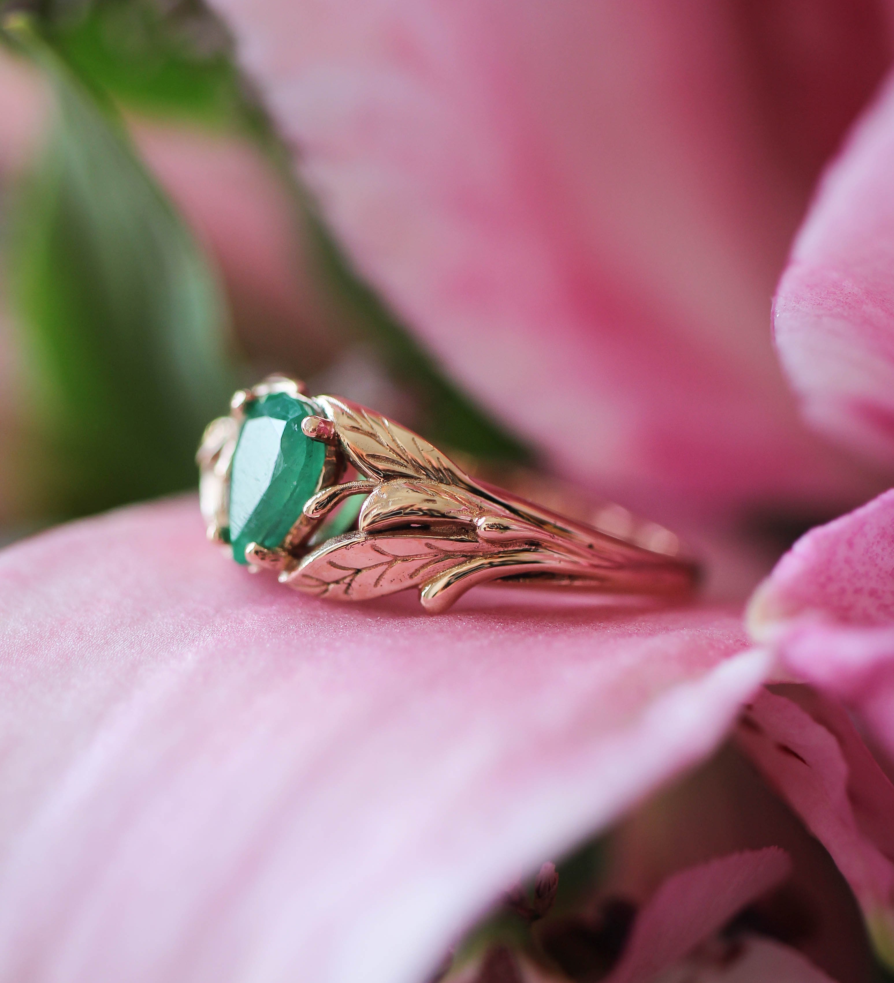 Pear cut emerald ring, leaves engagement ring / Wisteria - Eden Garden Jewelry™