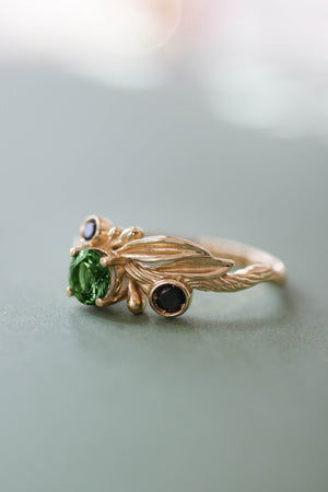 Bridal ring set with green tourmaline and black diamonds / Olivia - Eden Garden Jewelry™