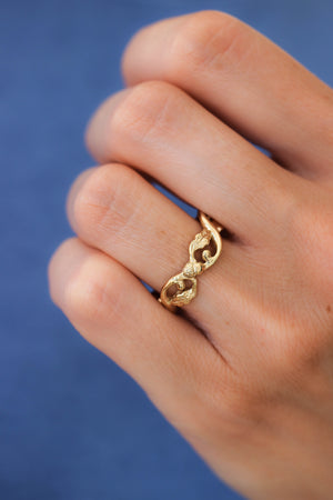 Oak leaves wedding band, ring for her, option 1 - Eden Garden Jewelry™