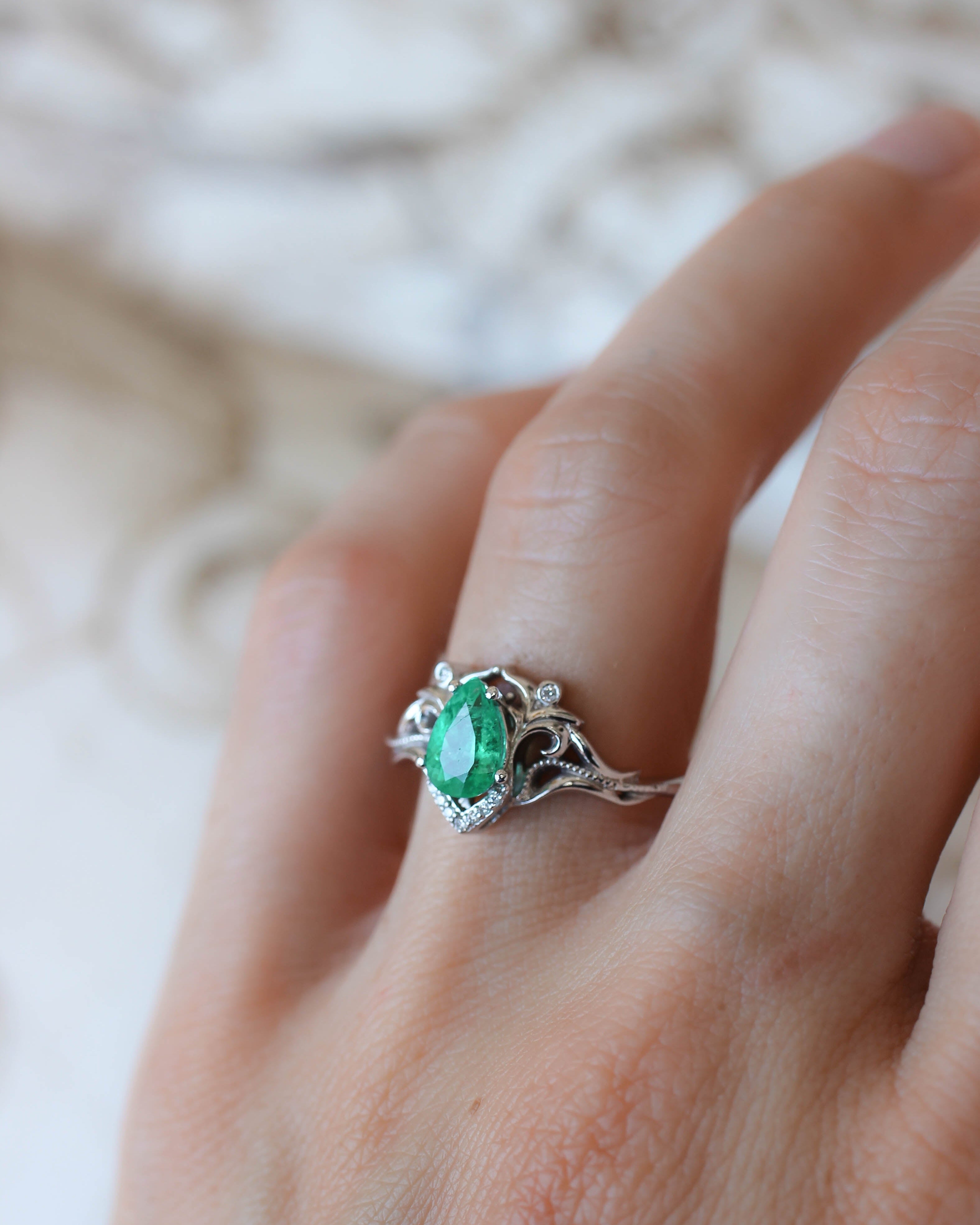 Natural emerald and diamonds engagement ring / Lida - Eden Garden Jewelry™