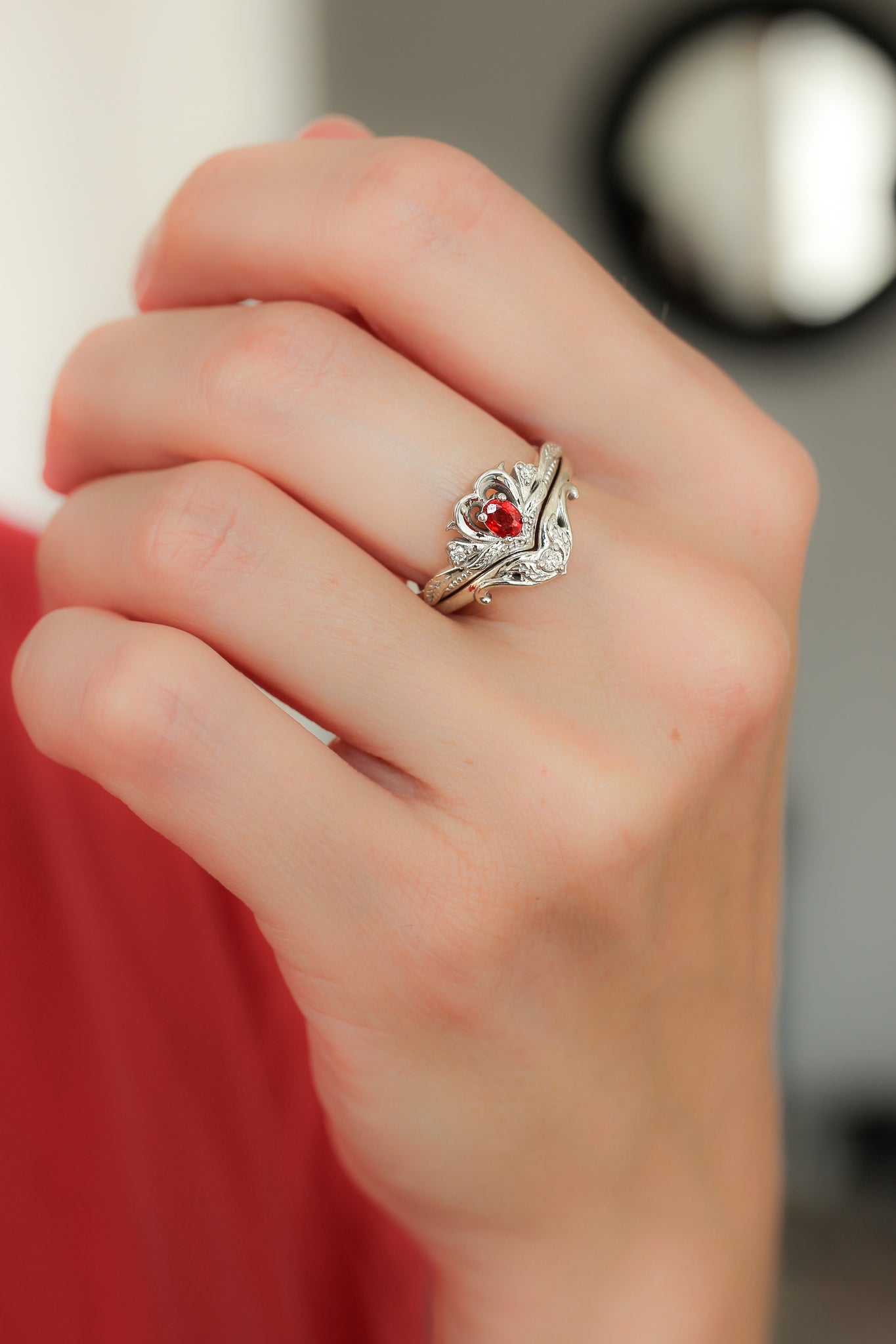 Bridal ring set with red sapphire / Amura - Eden Garden Jewelry™