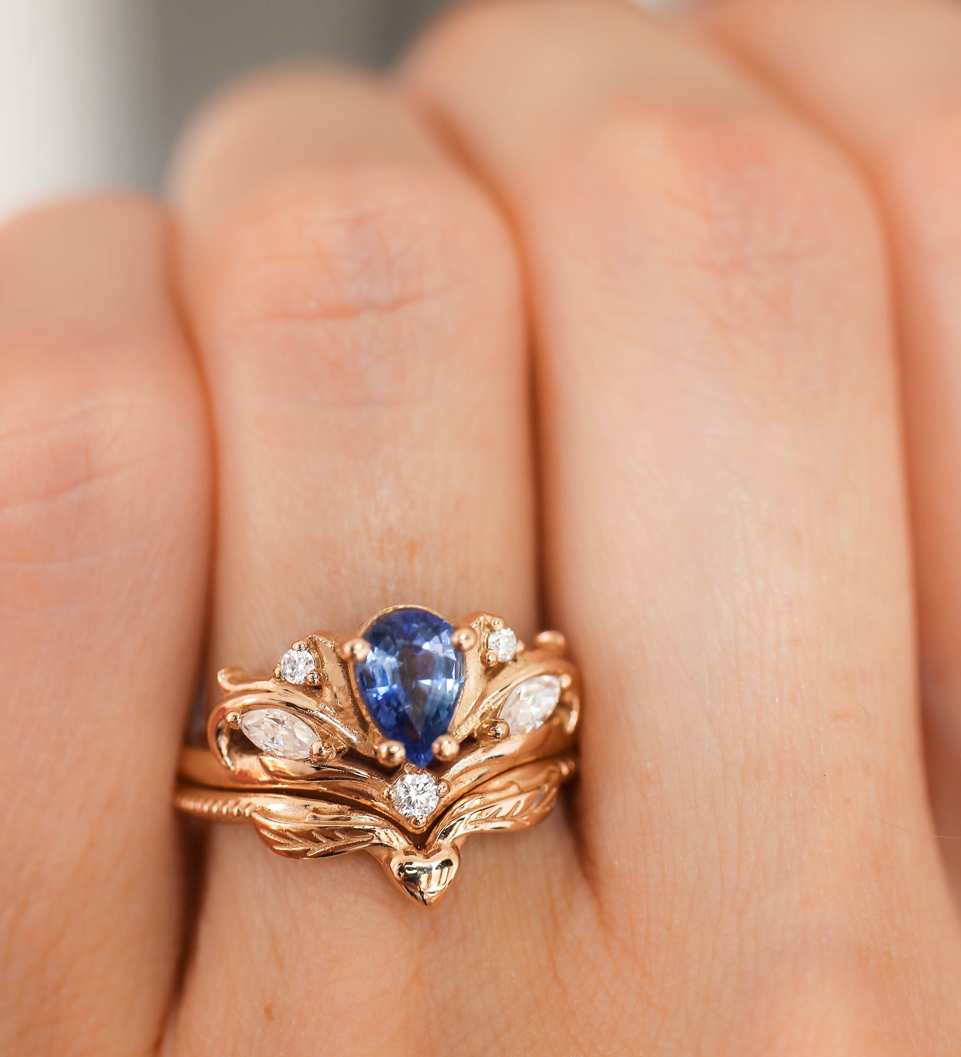 Bridal ring set with pear cut sapphire / Swanlake - Eden Garden Jewelry™