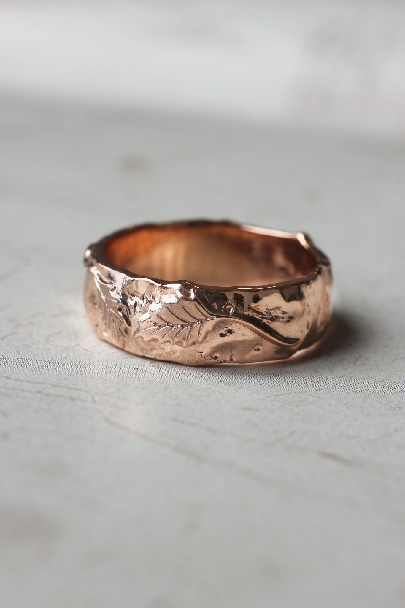 Nature wedding bands set: wide ring for him, rose flower ring for her - Eden Garden Jewelry™