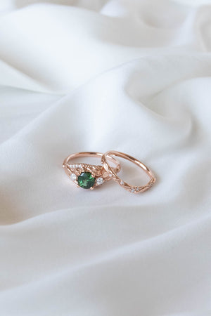 Natural green sapphire bridal ring set, elvish engagement ring set with sapphire and diamonds / Verdi - Eden Garden Jewelry™