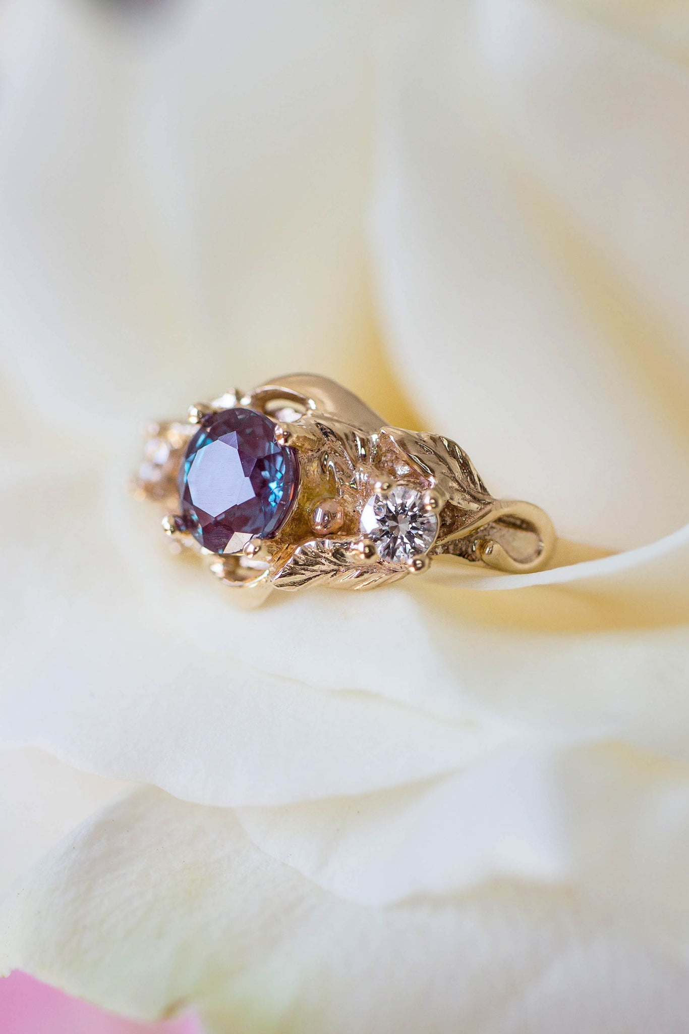 Alexandrite and diamonds engagement ring / Azalea - Eden Garden Jewelry™