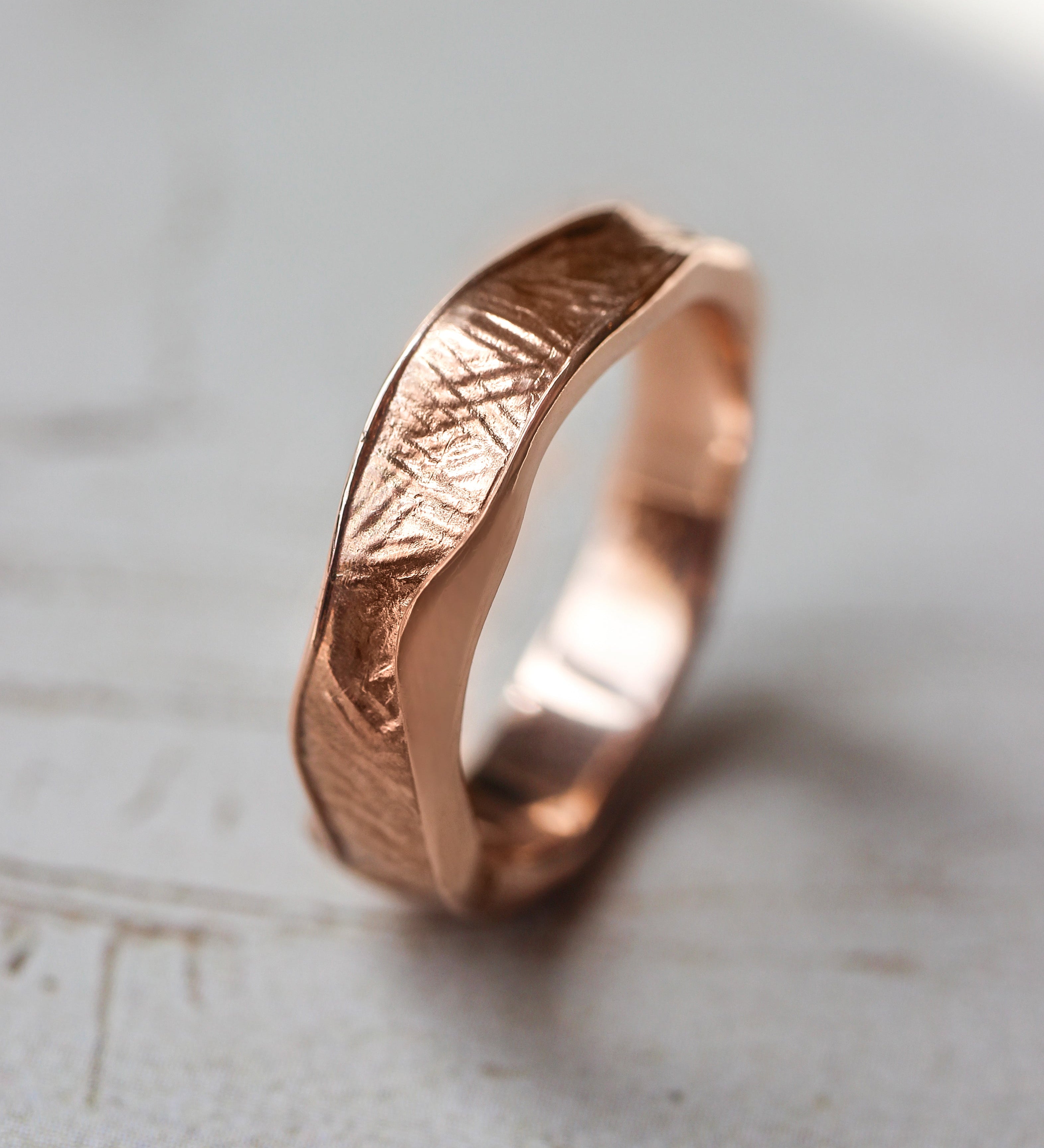 Textured women's wedding band, melted ring with fabric texture - Eden Garden Jewelry™