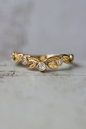 Wreath wedding band, leaf ring with diamonds or moissanites - Eden Garden Jewelry™