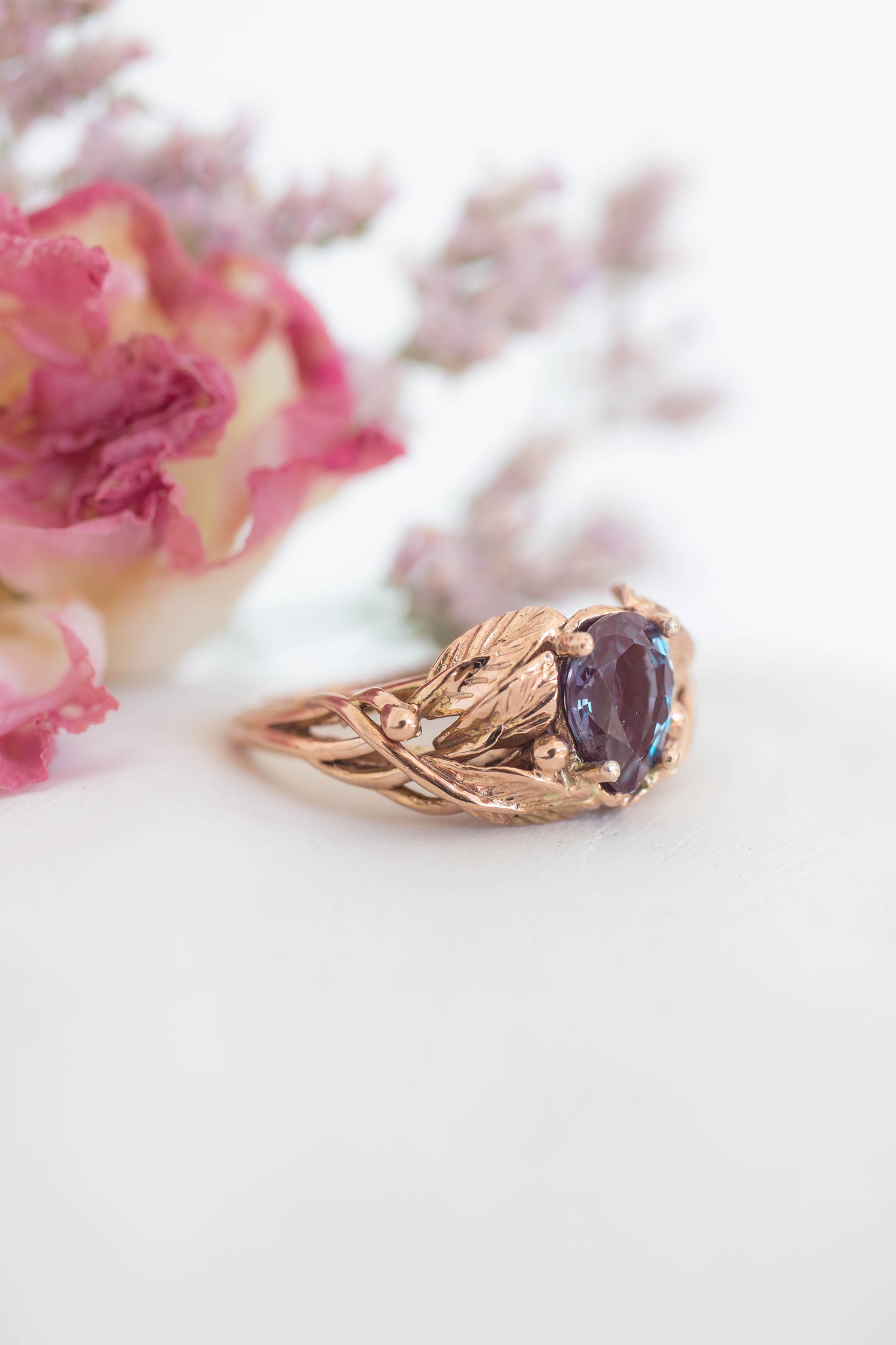 Pear cut Alexandrite engagement ring, leaves ring / Viola - Eden Garden Jewelry™