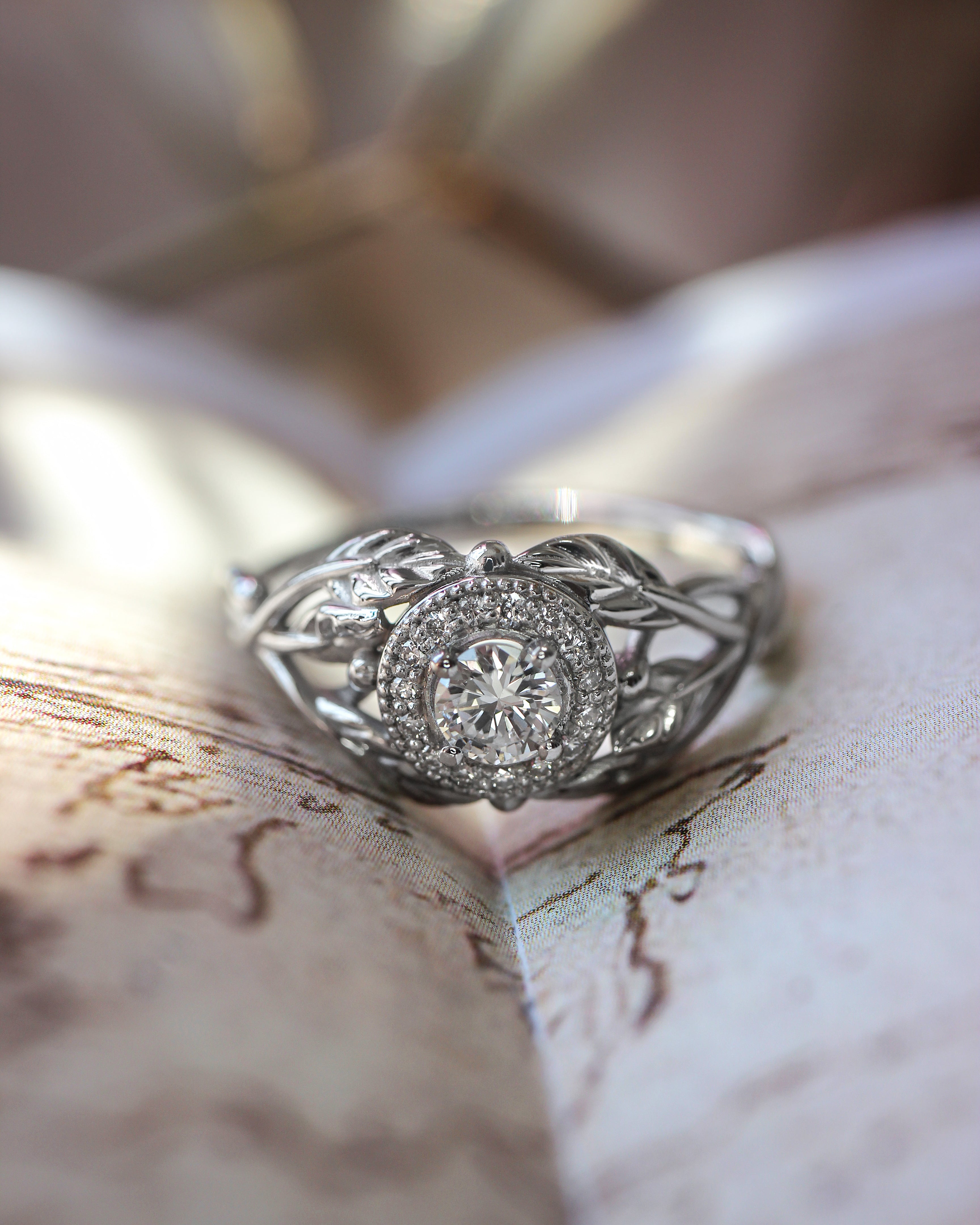 Leaf engagement ring with natural diamonds / Tilia halo - Eden Garden Jewelry™