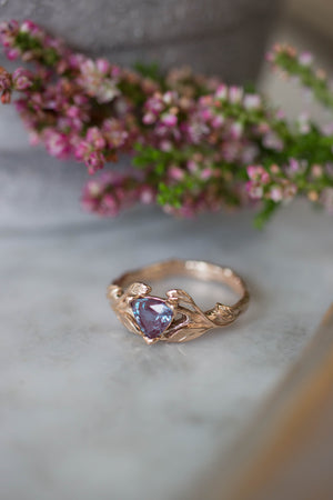 Lab alexandrite ring, trillion cut / Clematis - Eden Garden Jewelry™
