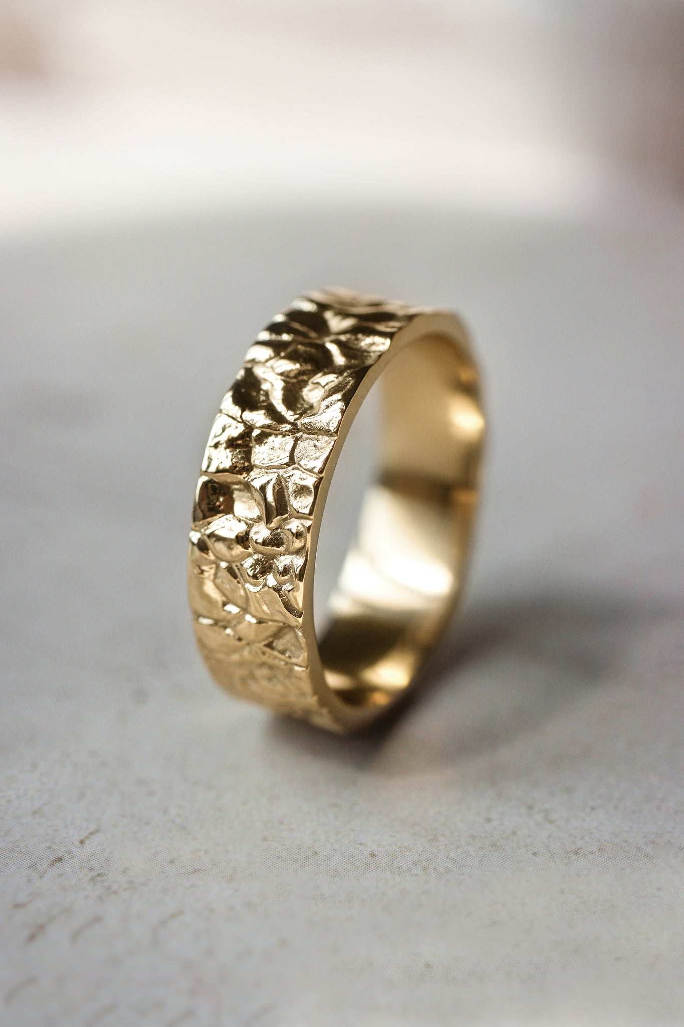 Rock textured ring, 7 mm wedding band for man - Eden Garden Jewelry™
