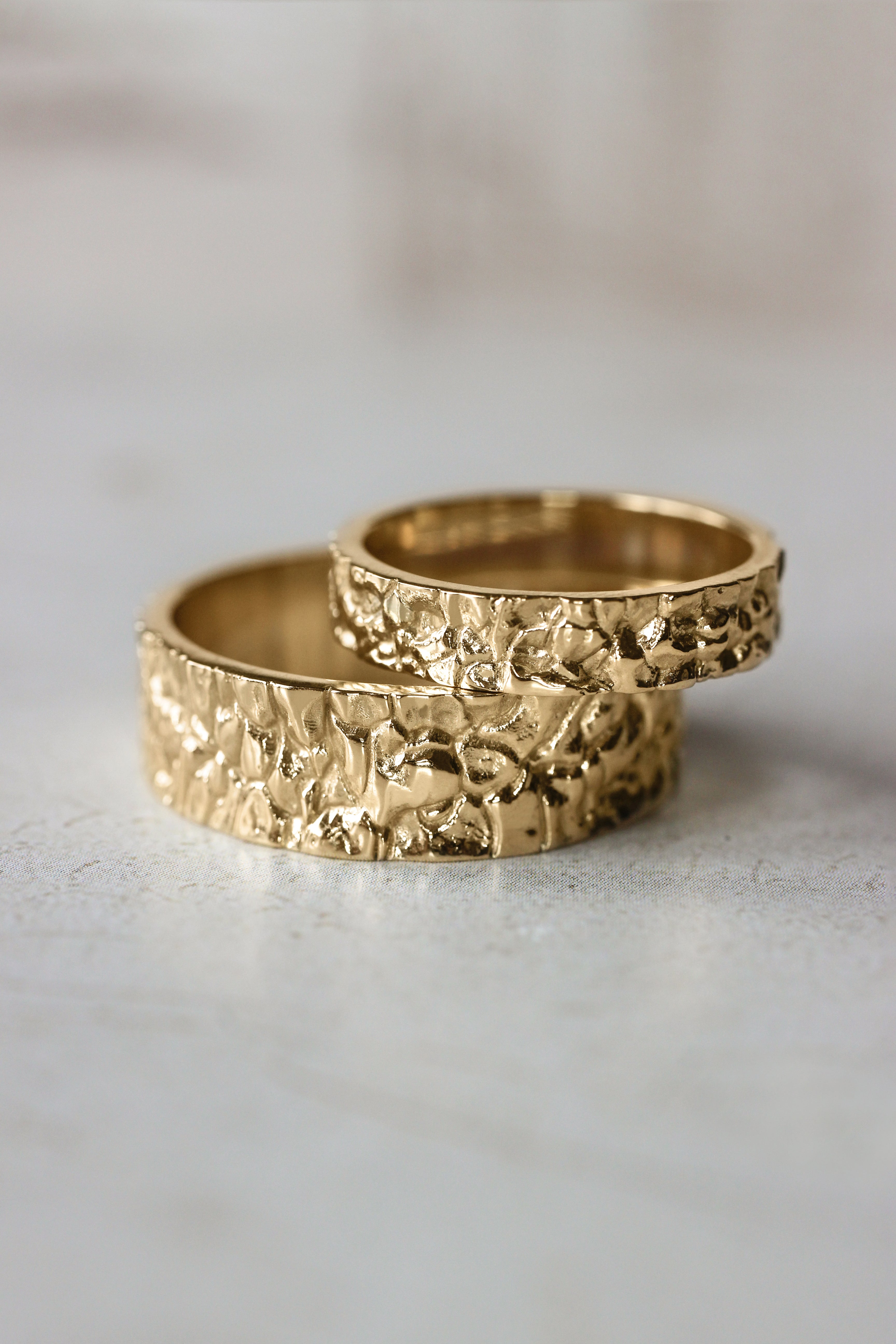 Rock textured ring, 7 mm wedding band for man | Eden Garden Jewelry™