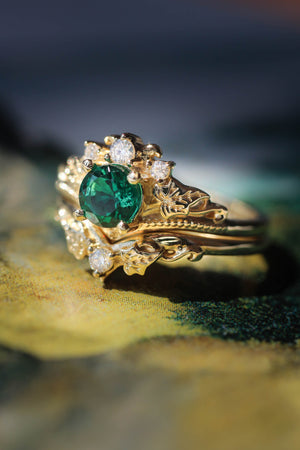 Bridal ring set with lab emerald and diamonds / Ariadne - Eden Garden Jewelry™