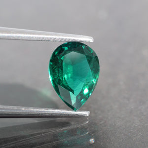 Emerald | Lab-Created Hydrothermal, pear cut 8 x6mm, VS 1ct - Eden Garden Jewelry™