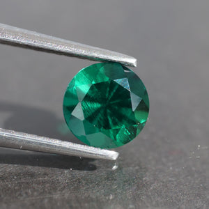 Emerald | Lab-Created Hydrothermal, round cut 5mm, VS 0.5ct - Eden Garden Jewelry™