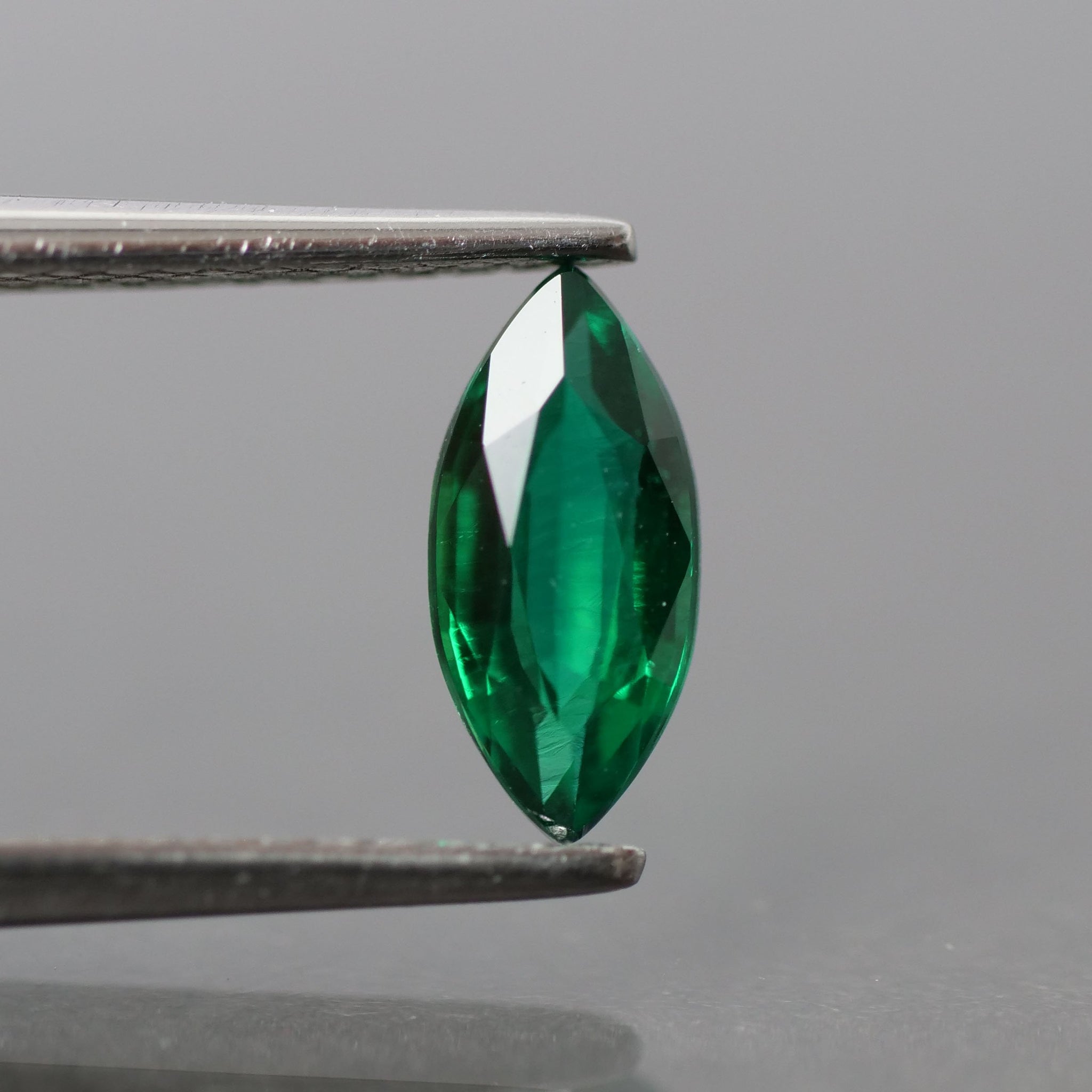 Emerald | Lab-Created Hydrothermal, marquise cut 8 x 4mm, VS 0.5ct - Eden Garden Jewelry™