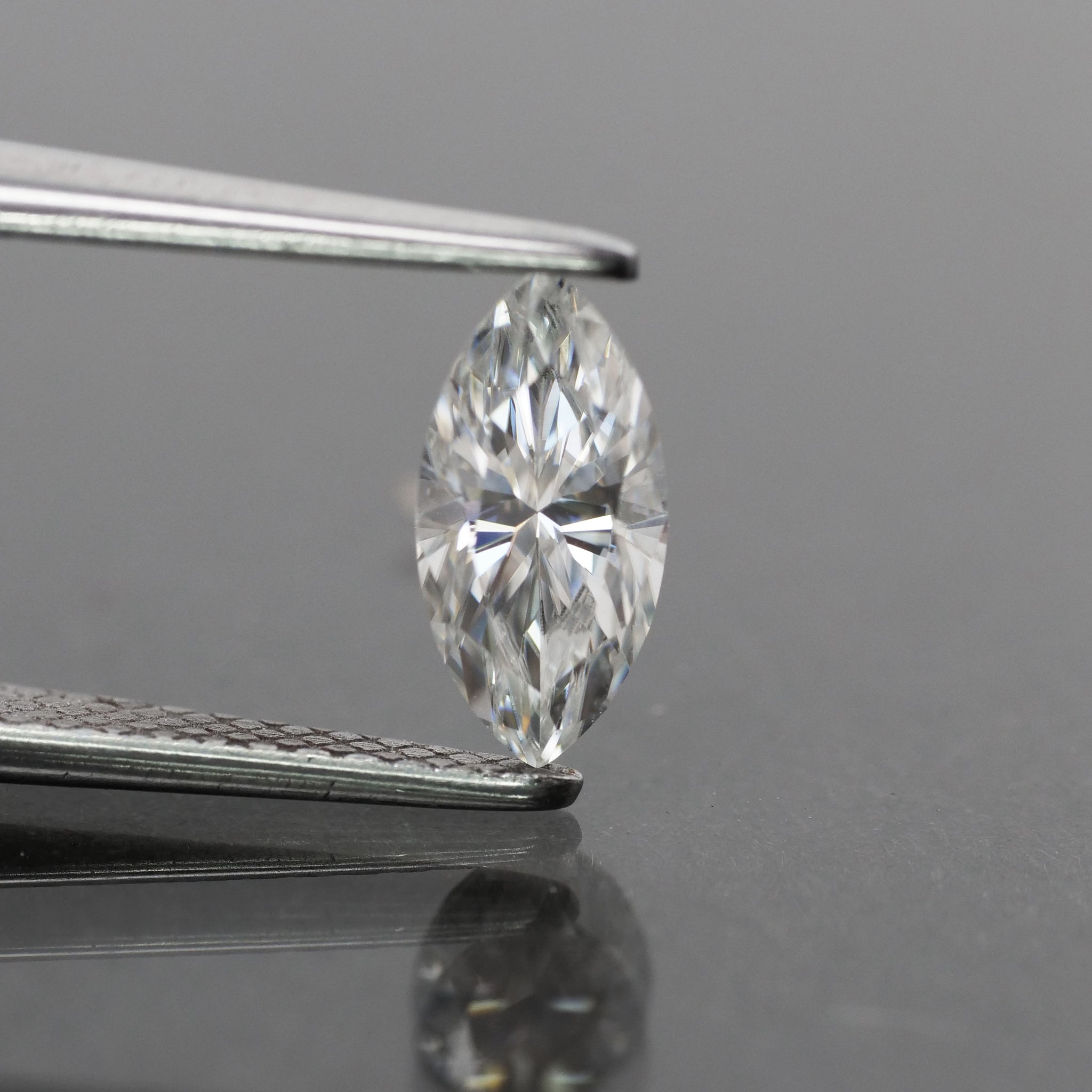 Lab grown diamond | IGI certificate, marquise cut 8x5.5mm*, F color, VS, 0.95 ct - Eden Garden Jewelry™