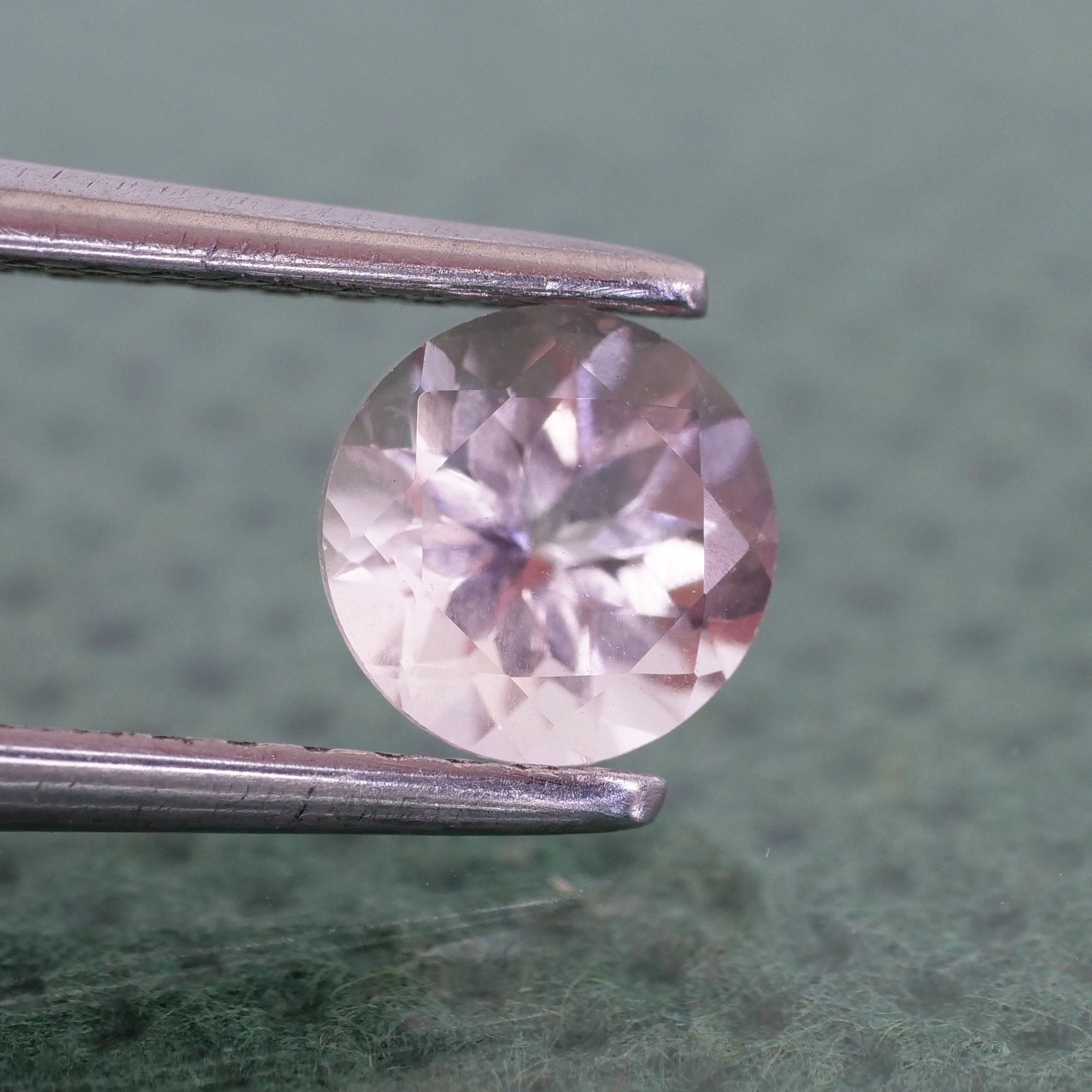 Morganite | natural, pink colour, round cut 5mm, VS 0.5ct - Eden Garden Jewelry™