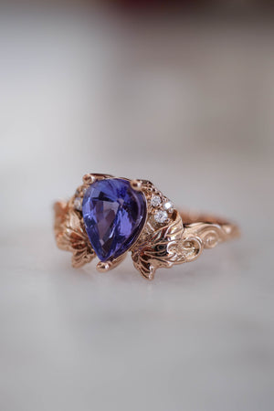 Tanzanite and diamonds engagement ring / Vineyard - Eden Garden Jewelry™