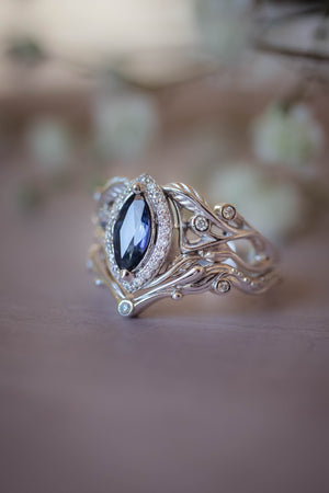 Art nouveau bridal ring set with natural sapphire and diamond halo / Callisto - Eden Garden Jewelry™