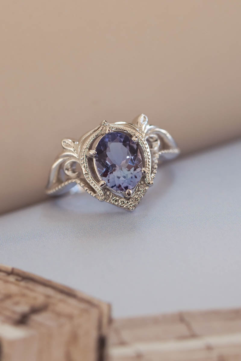 Lavender tanzanite and diamonds engagement ring / Lida oval - Eden Garden Jewelry™