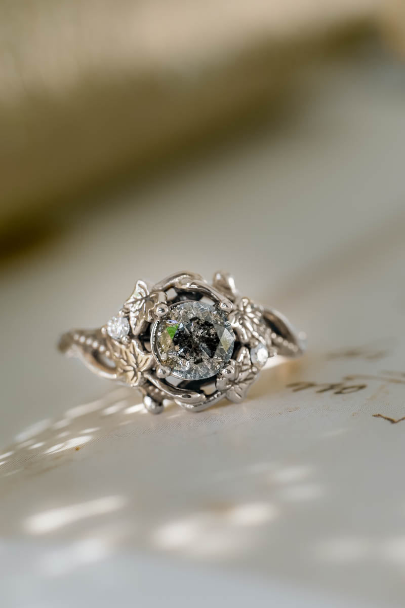 Nature inspired salt & pepper diamond ring / Ivy Undina - Eden Garden Jewelry™