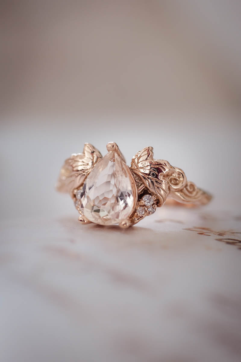 Morganite and diamonds engagement ring / Vineyard - Eden Garden Jewelry™