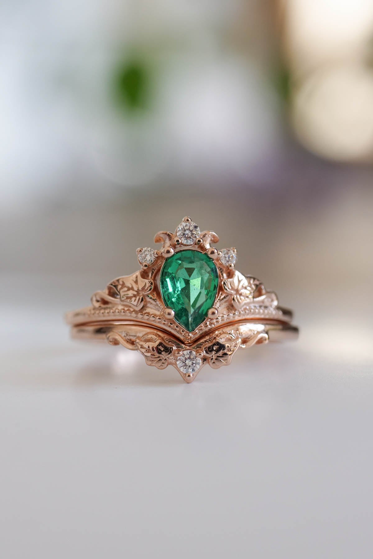 Pear emerald and diamonds engagement ring  and wedding ring set for woman