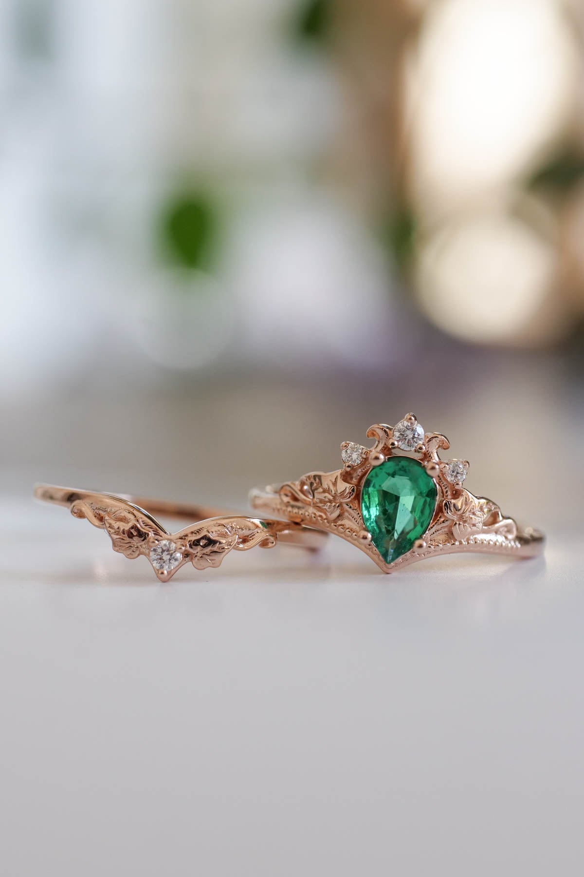 engagement ring wnd wedding ring for women, rose gold ring with natural pear cut emerald