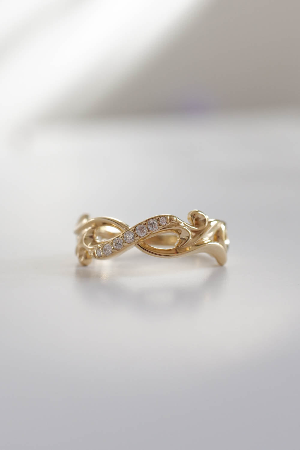 Gold wedding ring, diamonds ring for wedding, infinity ring design