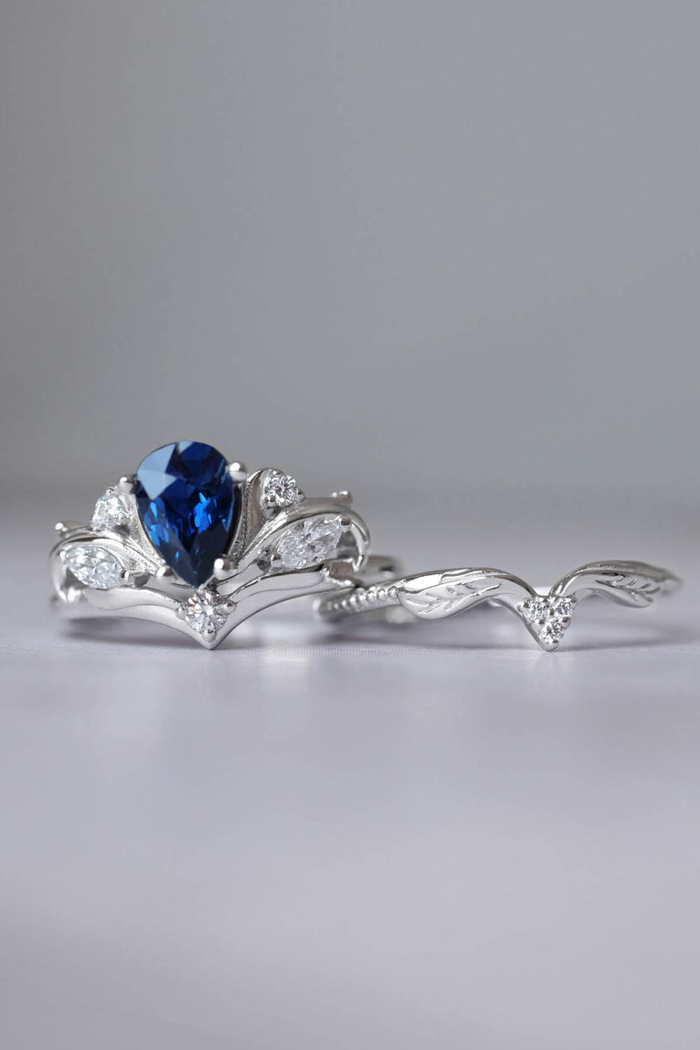 14k Gold & Blue Sapphire Ring – Sabrina Design