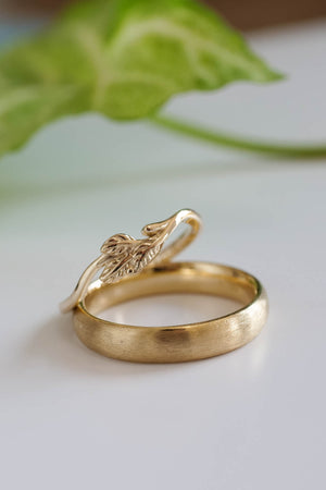 Wedding bands set for couple: satin band for him, branch band for her - Eden Garden Jewelry™