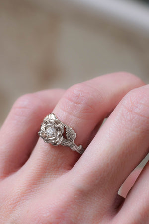 Floral engagement ring in rose gold / Blooming Rose - Eden Garden Jewelry™