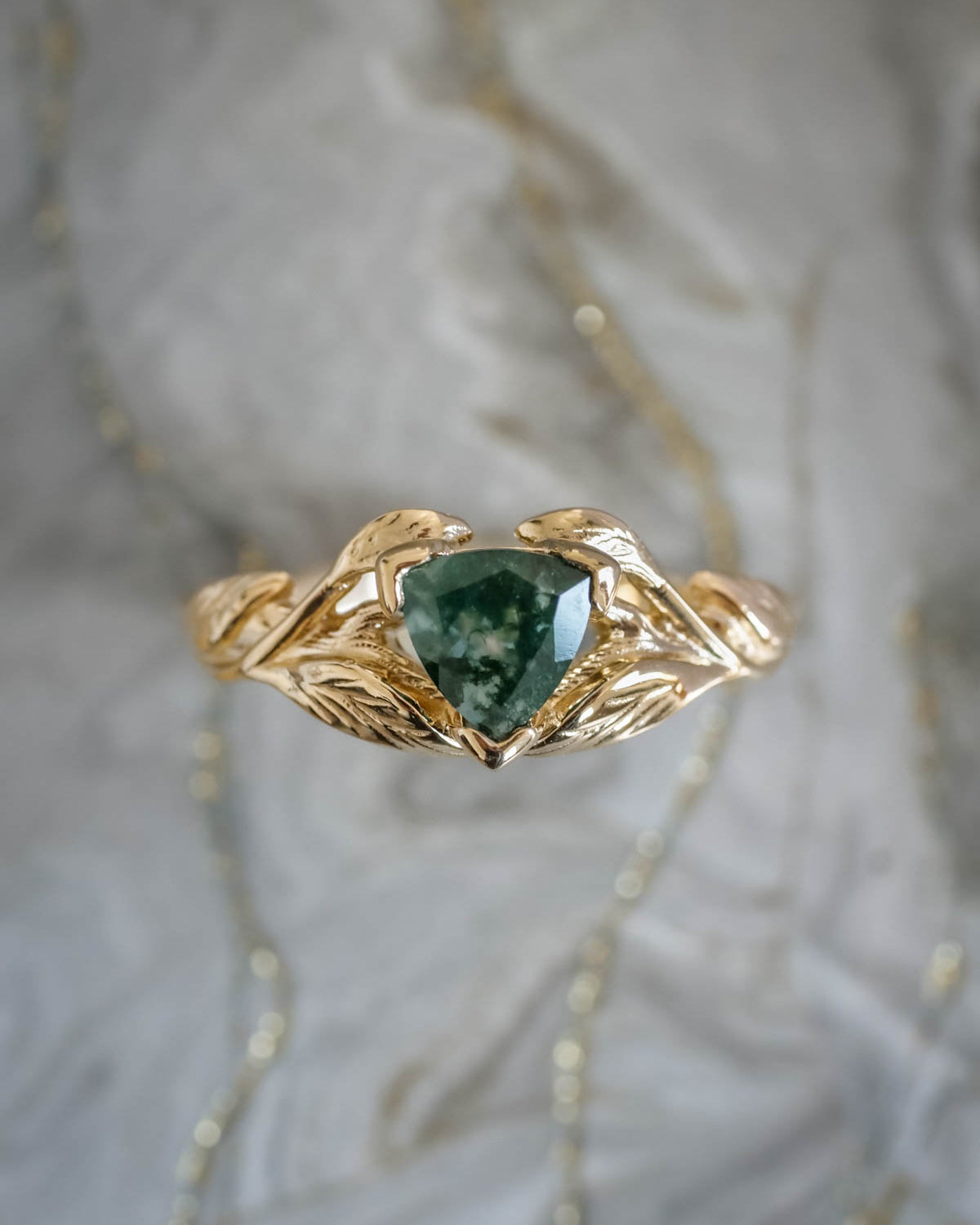 READY TO SHIP: Clematis in 14K yellow gold, trillion moss agate 6 mm, RING SIZE 7 US - Eden Garden Jewelry™