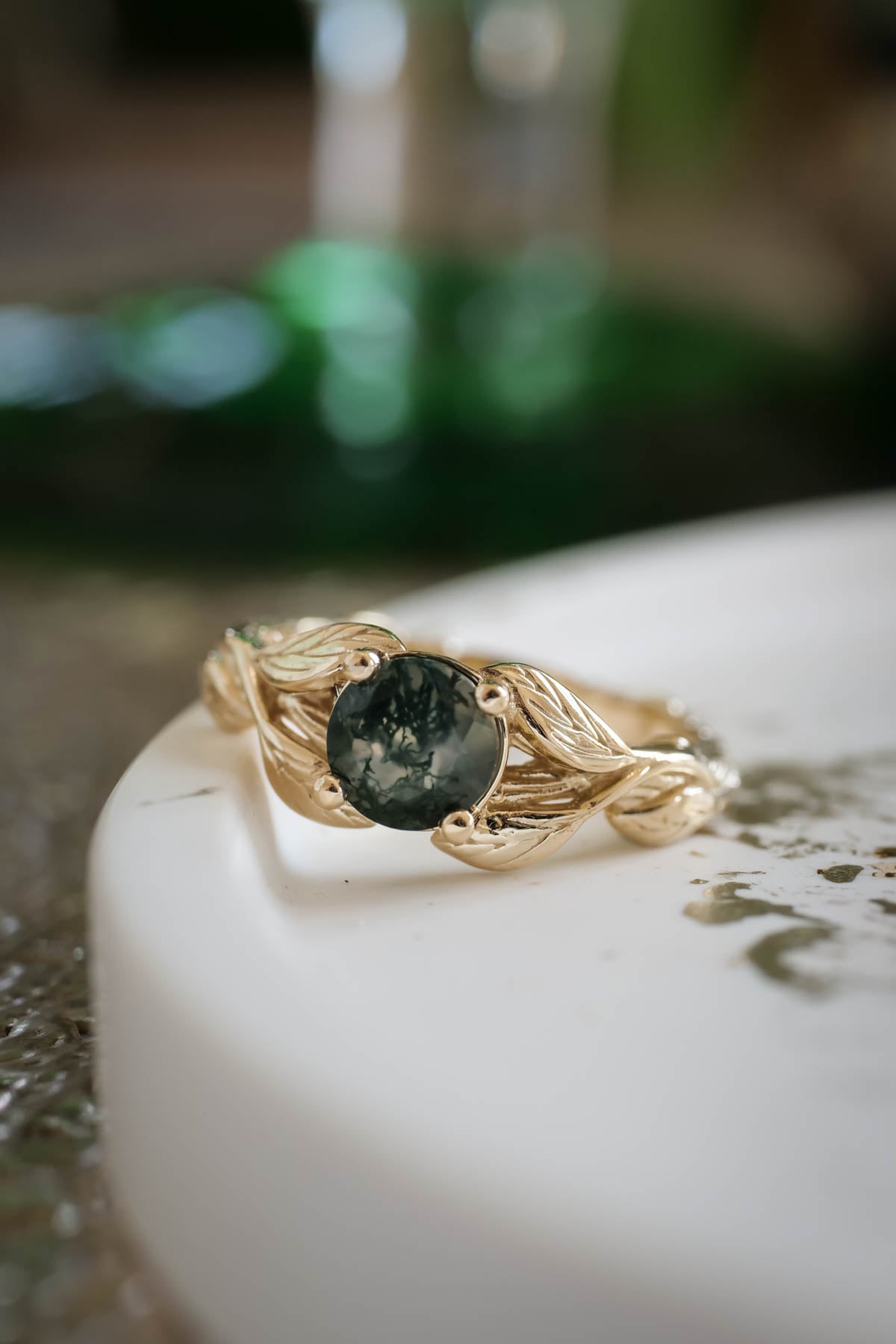 Round moss agate leaf engagement ring / Clematis - Eden Garden Jewelry™