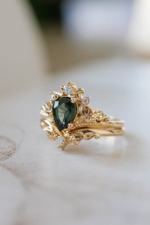 Green sapphire engagement ring set, tiara ring with diamonds / Ariadne - Eden Garden Jewelry™