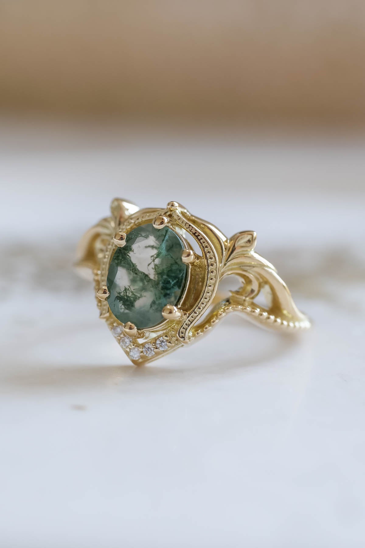 Moss agate ring, unique engagement rings / Lida | Eden Garden Jewelry™