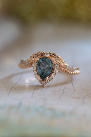 Montana blue sapphire engagement ring, alternative proposal ring / Lyonella - Eden Garden Jewelry™