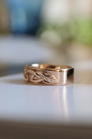 Mens Celtic knot wedding band, Irish inspired ring - Eden Garden Jewelry™