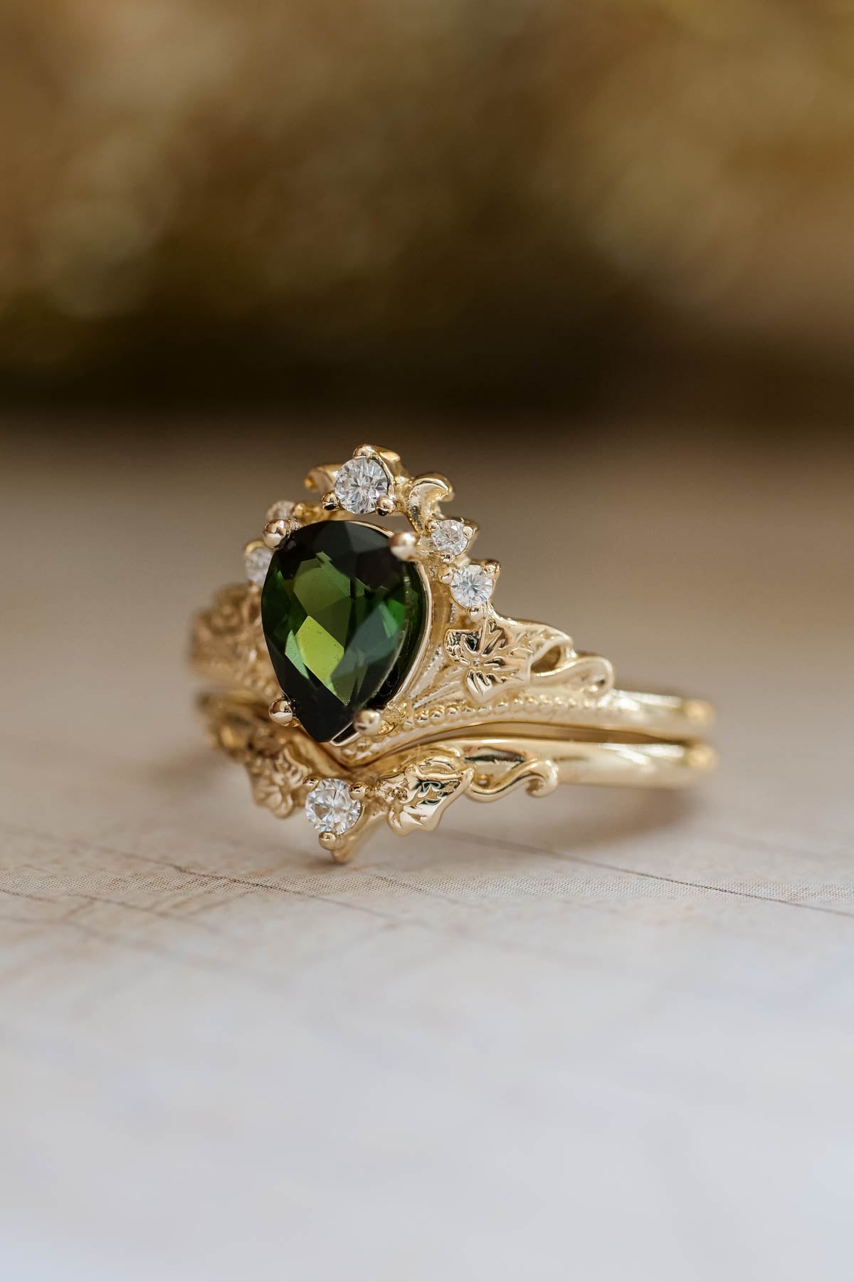 18K Gold Green Tourmaline Diamond Ring Custom Jewelry - China Green  Tourmaline and Necklace price | Made-in-China.com