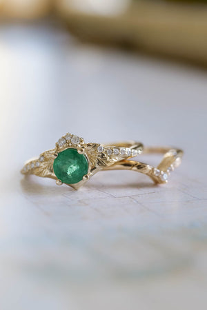 Emerald bridal ring set, gold engagement and wedding rings / Amelia - Eden Garden Jewelry™