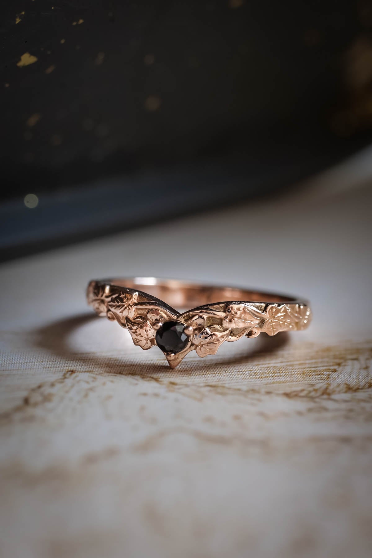 Gold leaf wedding band with black diamond, ivy leaves ring - Eden Garden Jewelry™