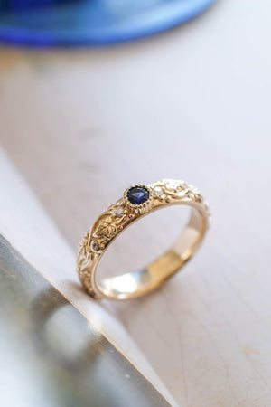 Blue sapphire wedding band, ivy leaf ring with diamonds, comfort fit ring - Eden Garden Jewelry™