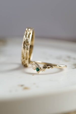 Wedding rings set for couple: gold wave ring for man, ivy leaves emerald ring for woman - Eden Garden Jewelry™
