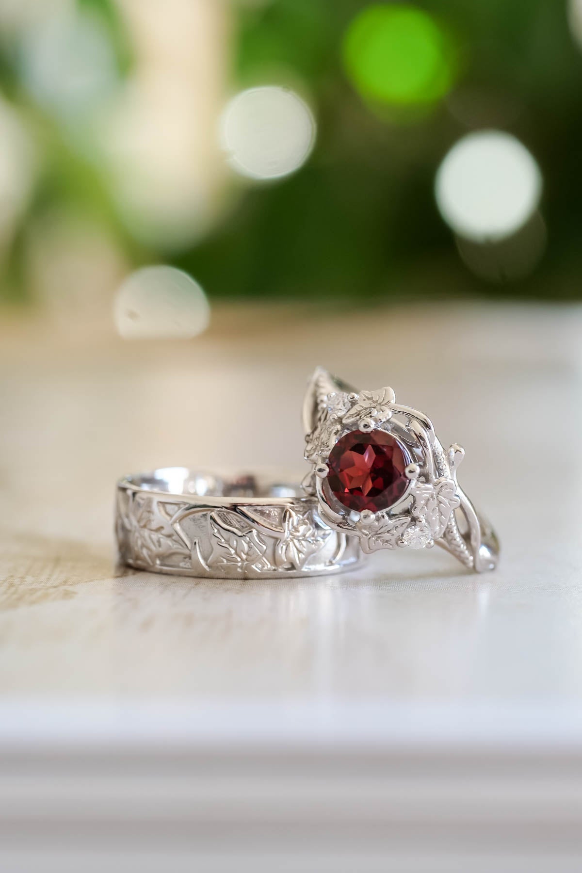 Wedding rings set for couples: gold ivy leaves band for him, gold ivy leaves ring with garnet for her - Eden Garden Jewelry™
