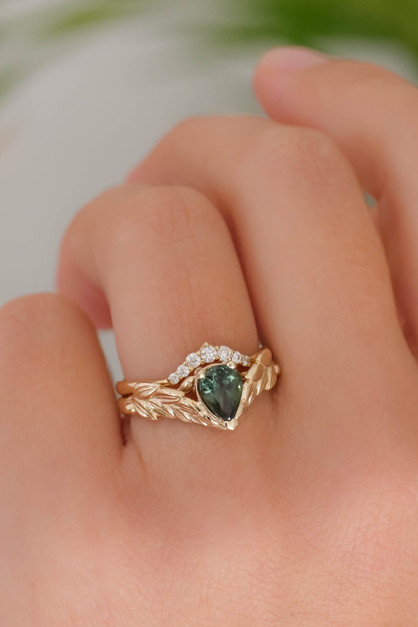 Green sapphire and diamonds bridal ring set, nature themed gold engagement and wedding rings / Palmira - Eden Garden Jewelry™