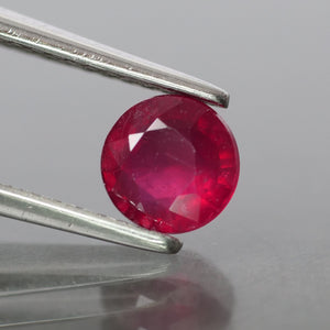 Ruby | natural, round cut 5 mm, 0.7 ct - Eden Garden Jewelry™